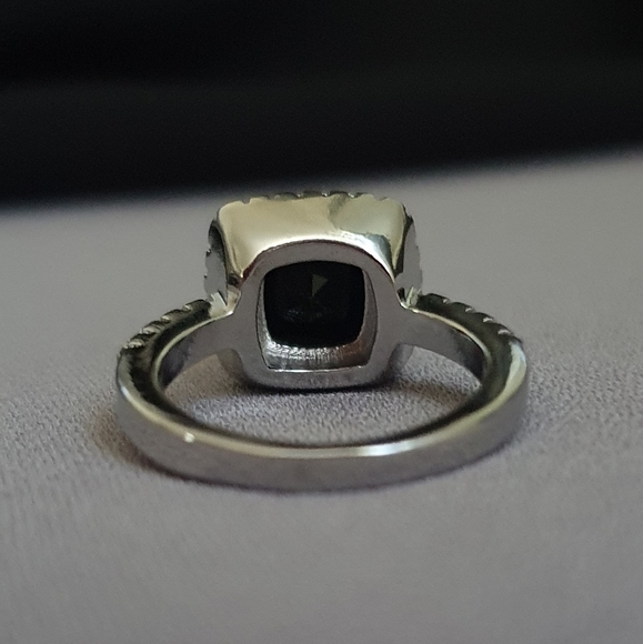 Classic Black Diamond Ring - Picture 4 of 5